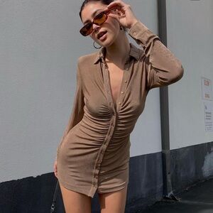 With Jean Andy dress in latte